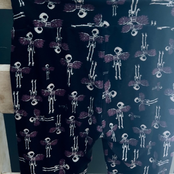 Lularoe Leggings OS - Picture 4 of 15